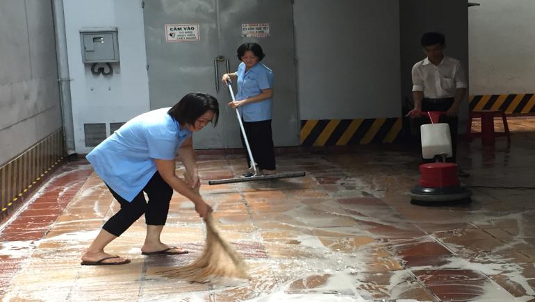  Vệ sinh sau xây dựng Cty Ngô Nguyễn